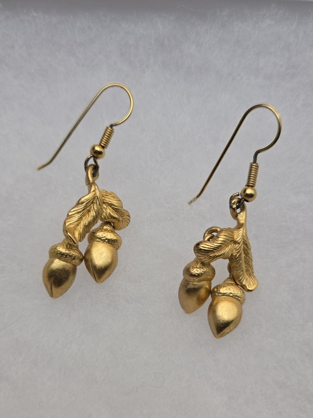 Monet Gold Acorn and Leaf Drop Earrings - Vintage Monet Earrings - Picture 3 of 16